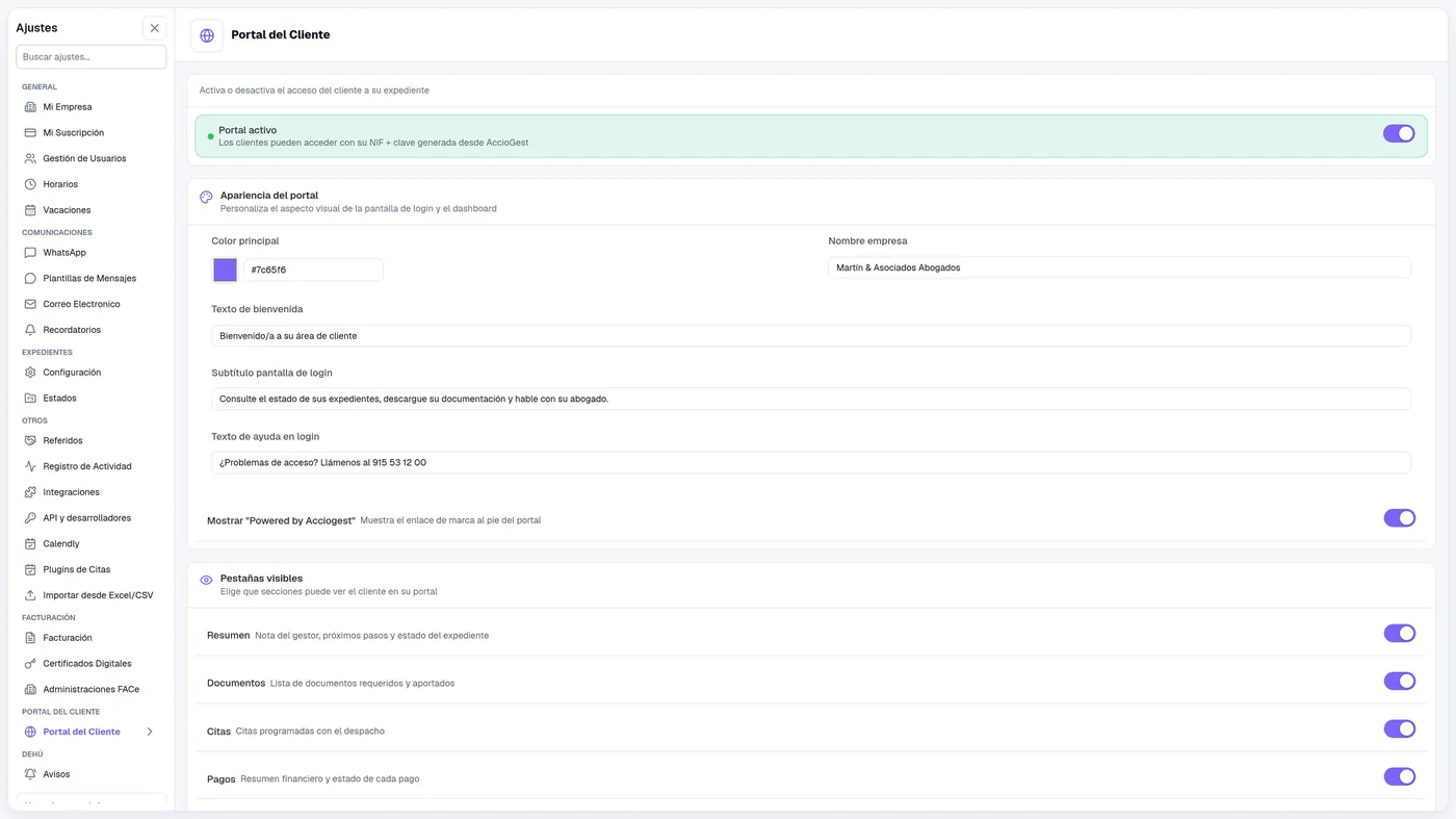 Pantalla de ajustes del portal del cliente de AccioGest con el acceso activo, la personalización del aspecto y las pestañas Resumen, Documentos, Citas y Pagos